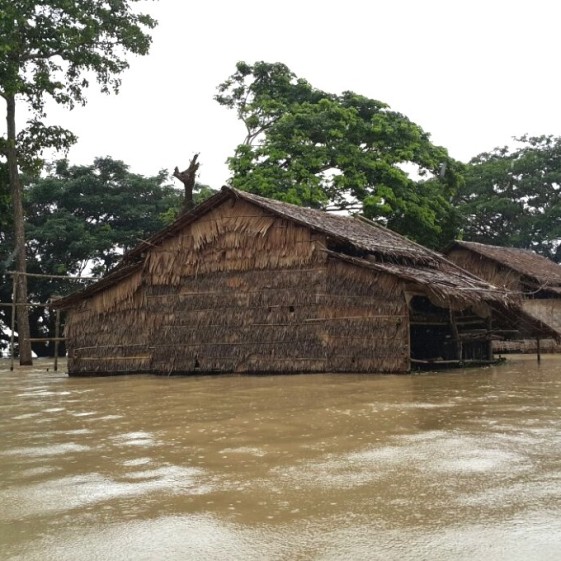 Houses-at-Kwin-Su-Burma