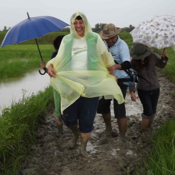 monsoon-mud-bath